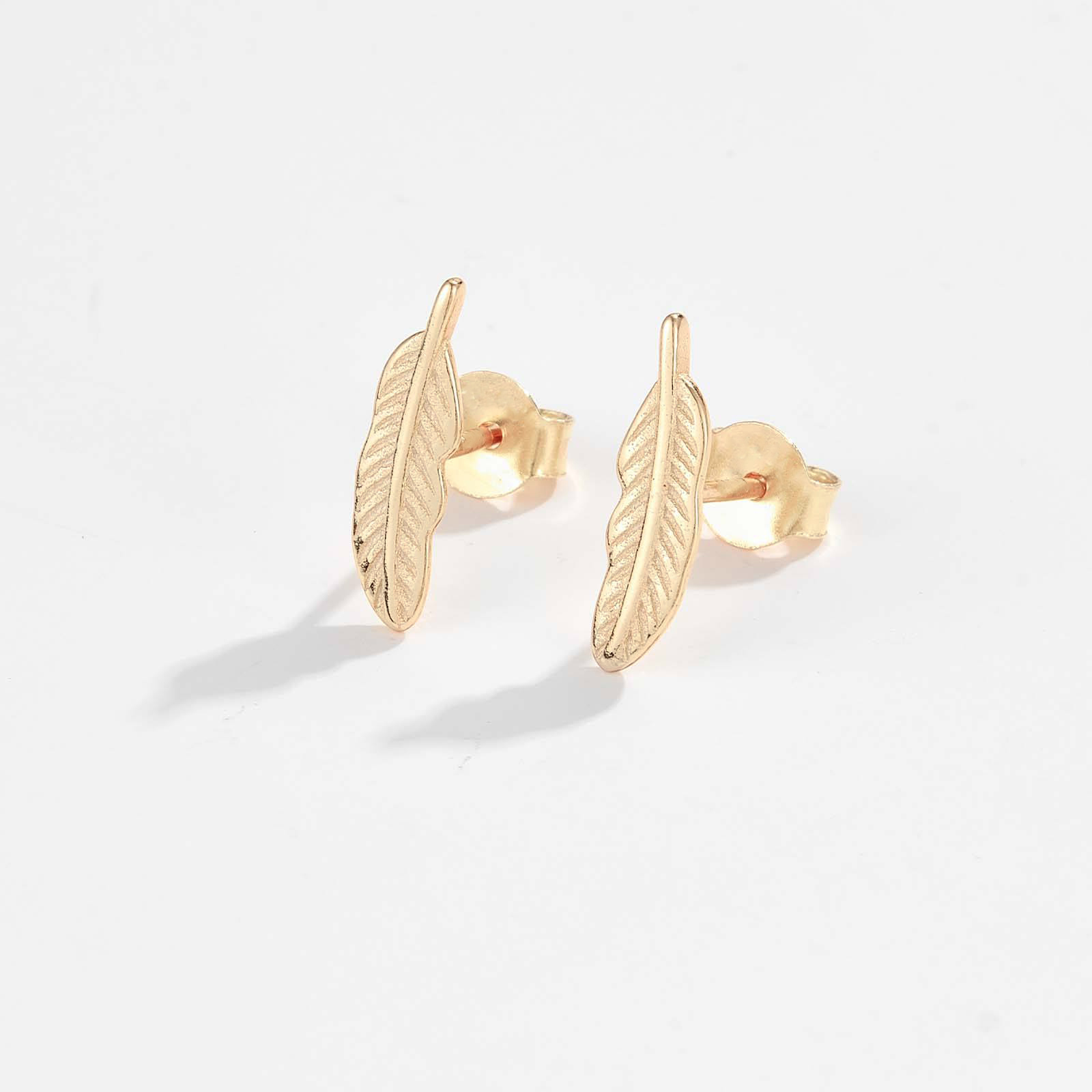 สีเหลืองทอง