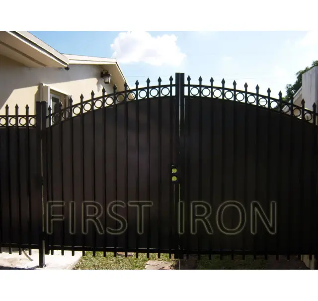 Low price with high quality wrought iron residential privacy fences and gates