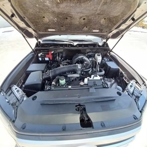 体验2024的Toyyota Laand Cruiseer ZXX Prremium 3.3L柴油VV6 SUV，具有先进的Tecch和越野能力