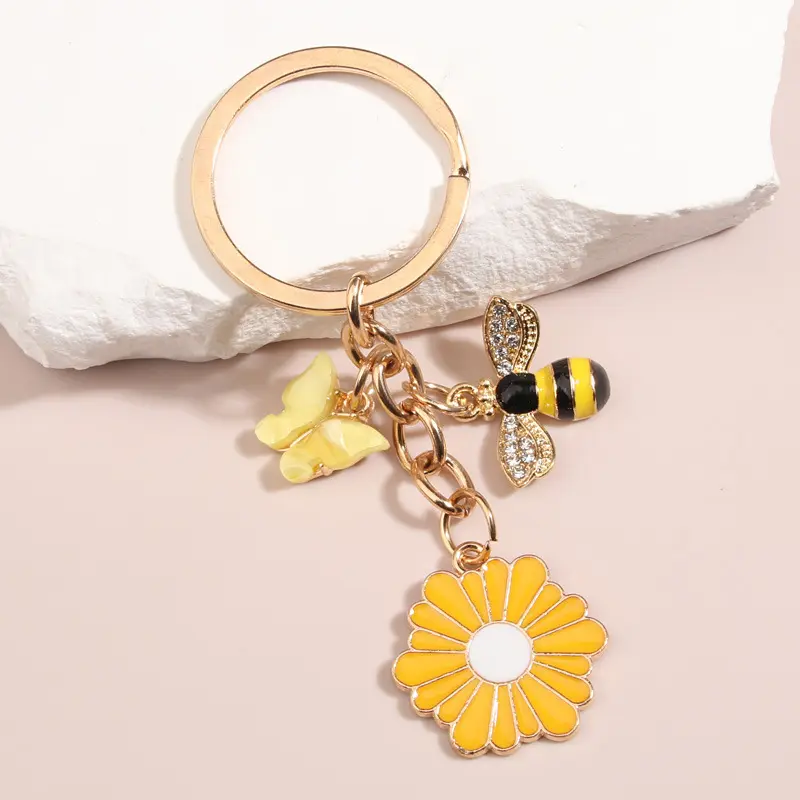 Cincin kunci panas bunga lebah kecil liontin kupu-kupu capung gantungan kunci pasangan serangga gantungan kunci tas pesona liontin kunci mobil gantungan kunci