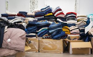 Mixed Used Lady Clothing for Adult Ladies Bales of Pre-Owned Clothes From Dubai for <strong>UK</strong> USA and Other Countries - Product Image 3