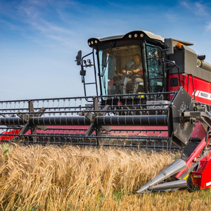 Brand New Kubota 100HP Rice and <strong>Wheat</strong> Combine Harvester/ La Maquina De Cosechadora - Product Image 1