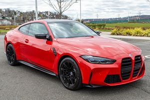 2023 BMW M3คูเป้แบบแมนนวล & เกียร์อัตโนมัติที่หุ้มหนังกล้องด้านหลังเครื่องยนต์เทอร์โบสำหรับใช้แก๊สและตัวเลือกน้ำมันเชื้อเพลิงไฟฟ้า