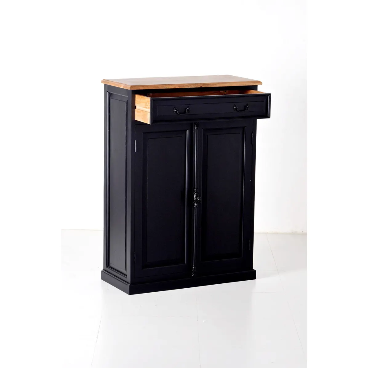 Offre spéciale Commode en manguier massif de style traditionnel avec tiroirs et porte de couleur noire disponible au prix de gros