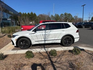 2023 volkswagenee גולף <span class=keywords><strong>tiguan</strong></span> 2.0t se r-קו שחור