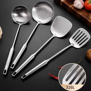 德国不锈钢撇渣器，用于过滤液体和食品耐用的漏勺和过滤器