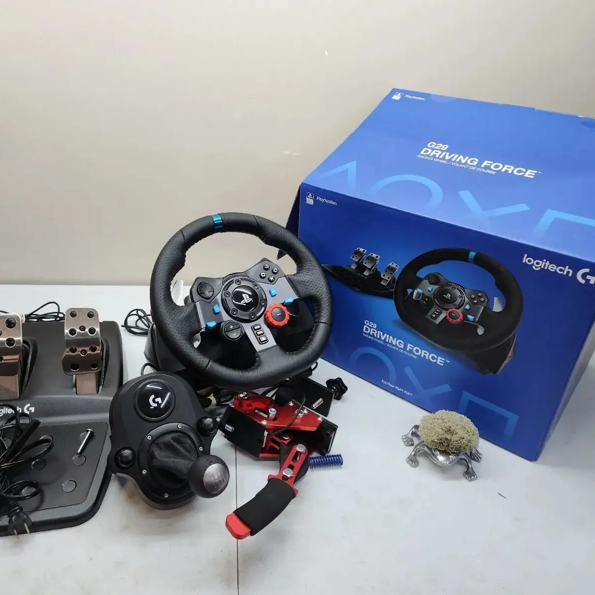 Best Price Original Logitechs G29 Driving Force Racing Wheel and Floor Pedals, Real Force Feedback, Stainless Steel Paddle Shift