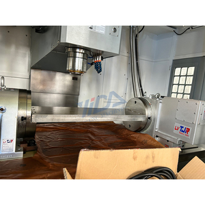Çin yüksek hassasiyetli YIDA makinesi fiyat 3 4 5 eksen çalışma VMC1370 CNC paneli dikey öğütme merkezi işleme merkezi - Product Image 3