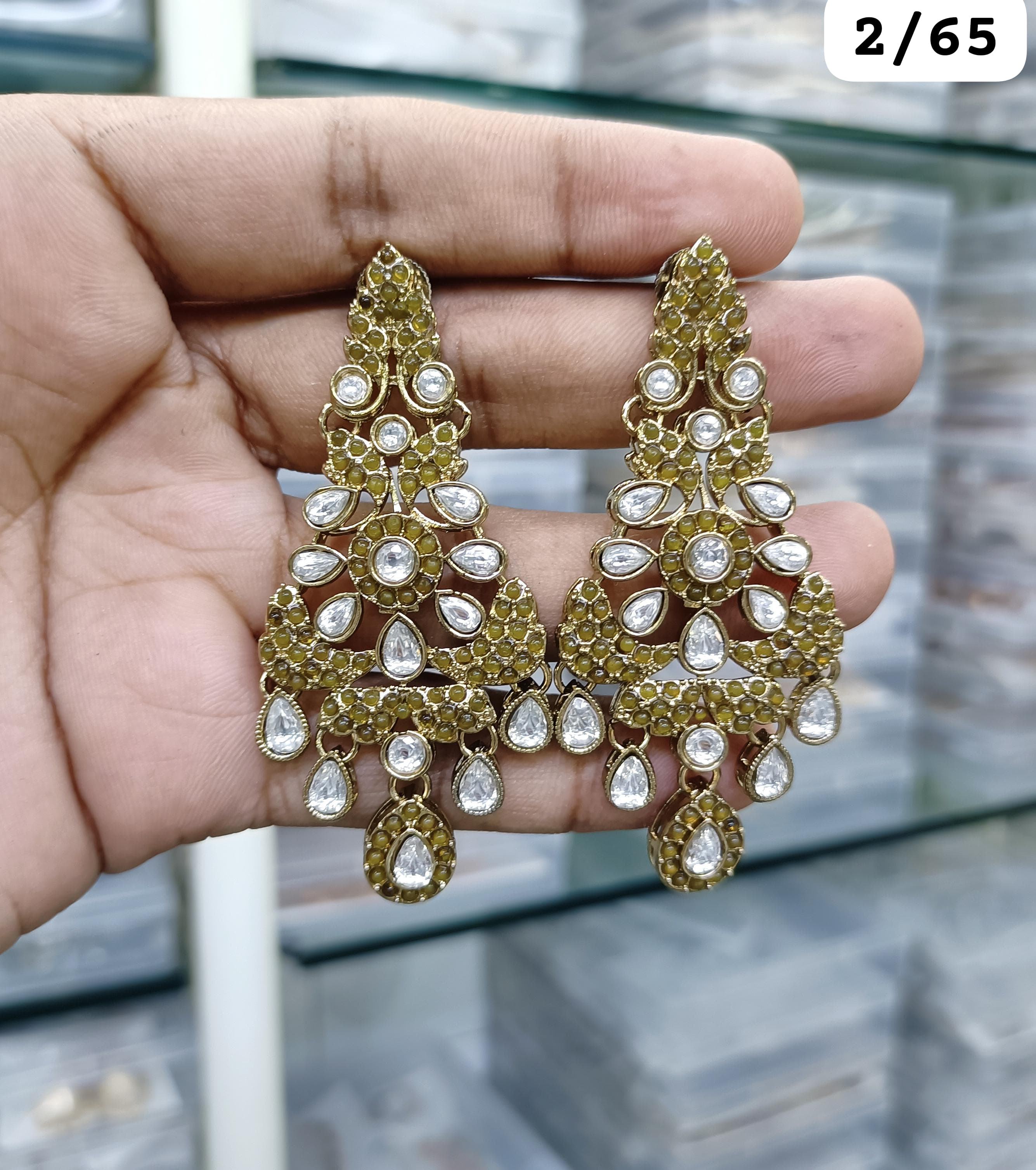 สีเขียว