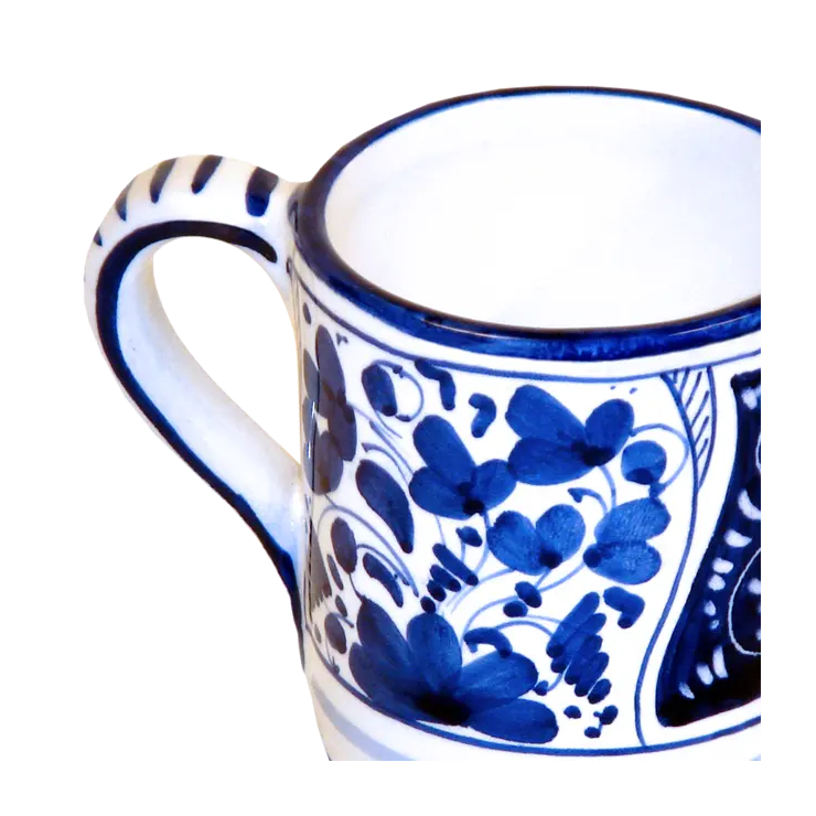 สีฟ้าและสีขาว