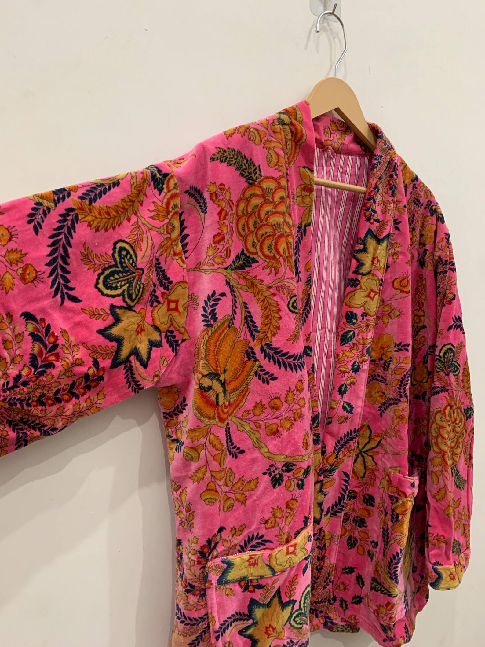 identique à l'image