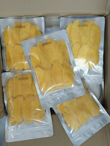小売パックの輸出ボックスとフルーツスナックの概念にさまざまなカットで提供されるソフトドライマンゴー - Product Image 5