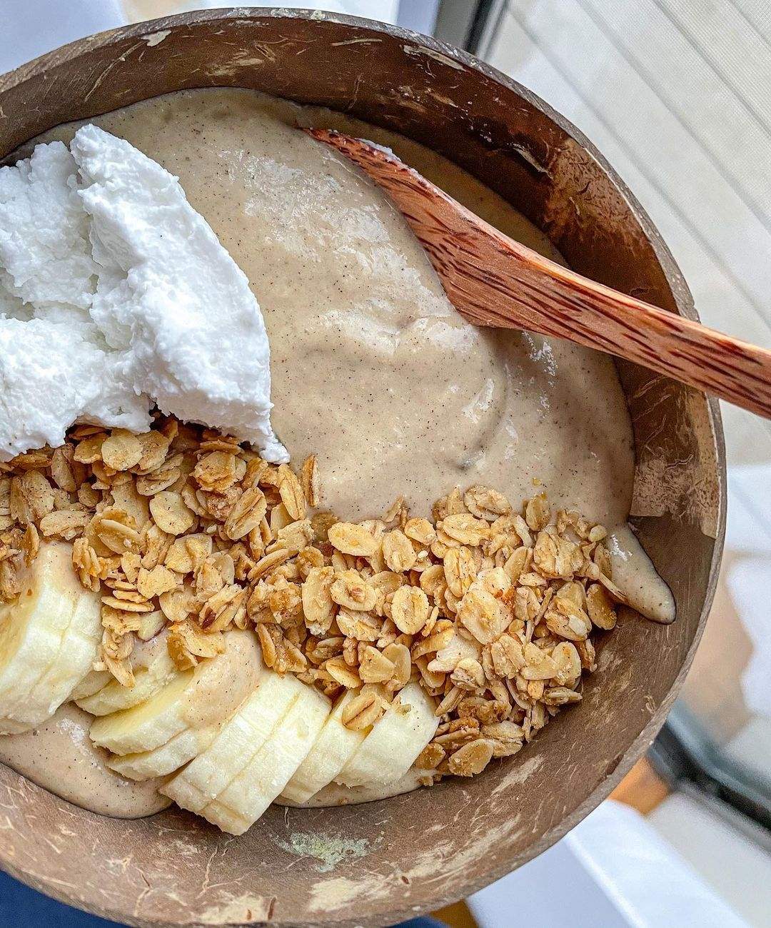 Natural coconut color