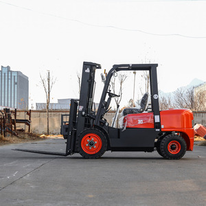 Hydraulic Diesel Stacker with 2-5 Ton Capacity and Operator Seat for Small Truck Use - Product Image 2