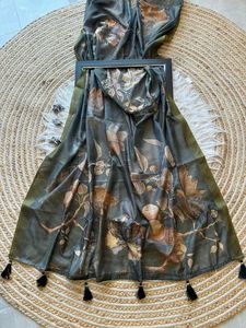 定制纯丝锦缎纱丽传统亚麻印度成人服装各种颜色设计图案转售