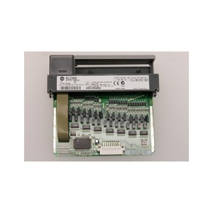 Modulo di uscita ALLEN BRADLEY 1746-OB32 - Product Image 1