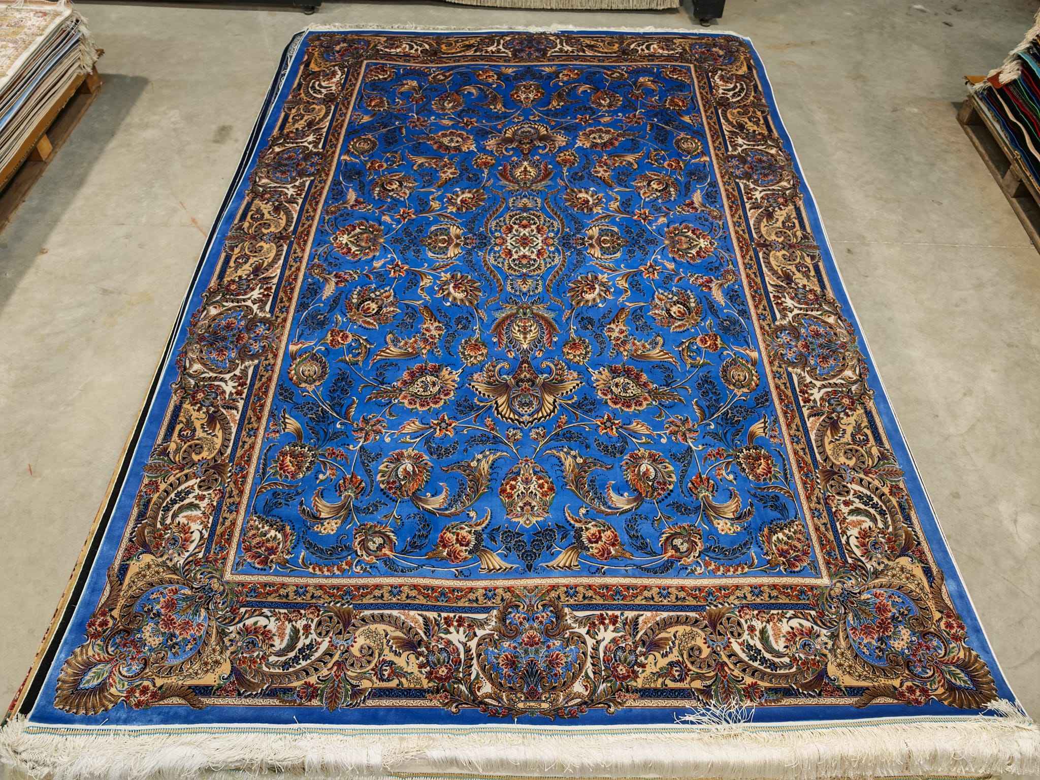 สีฟ้าครีม