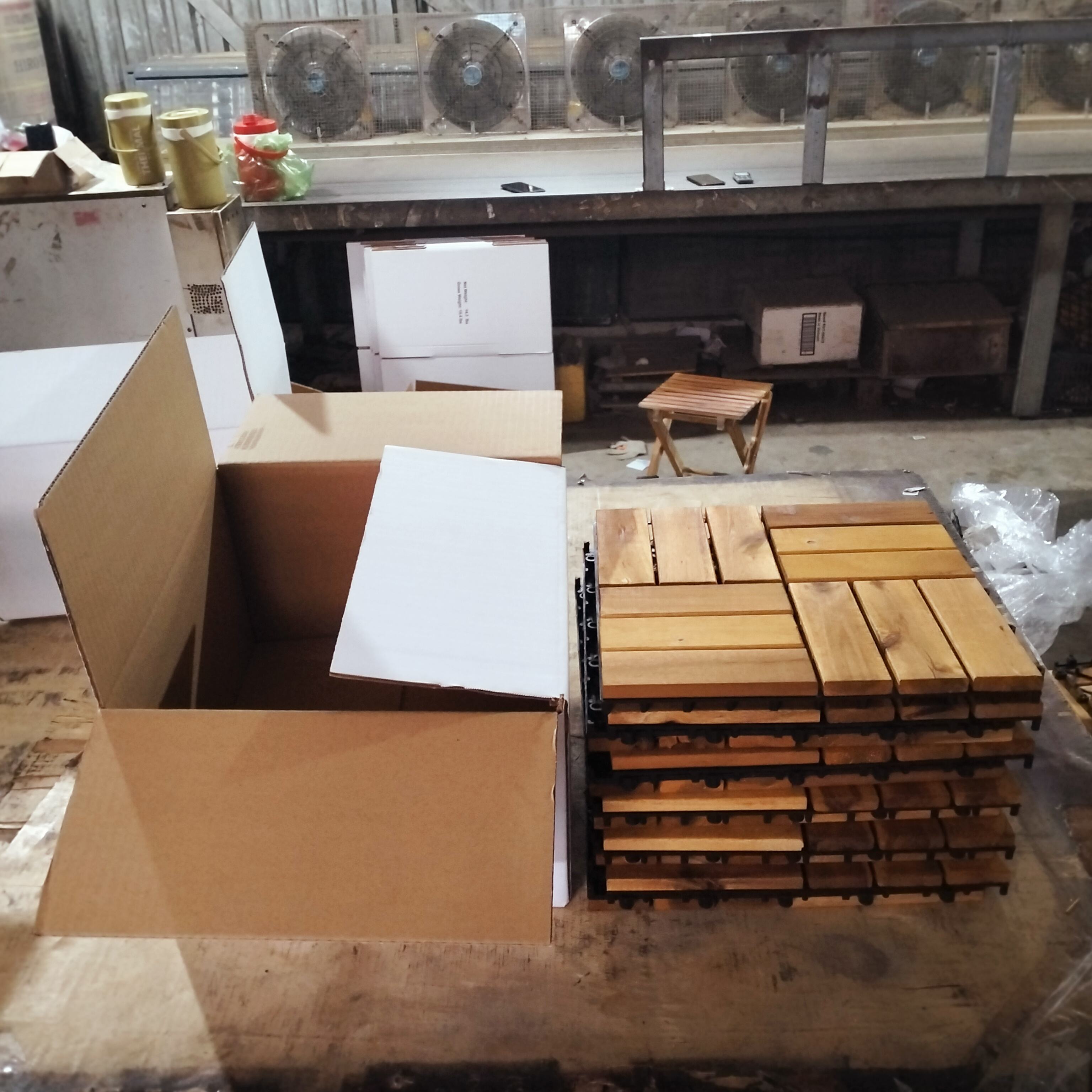 สีน้ำตาล