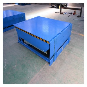 8-ton Fixed Boarding Bridge Electric Platform <strong>Dock</strong> <strong>Loading</strong> <strong>Unloading</strong> Lifting Platform Warehouse <strong>Loading</strong> and <strong>Unloading</strong> Platform