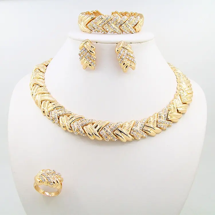 Conjunto de joias banhadas a ouro 18K, joia fashion de ouro Dubai, conjunto de brincos e colar de ouro, conjunto de joias de ouro Dubai, 2023