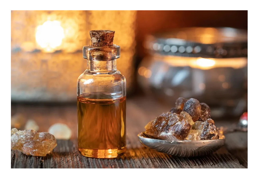 สีเหลืองอ่อน