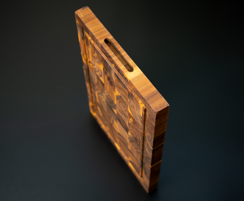 สีน้ำตาล