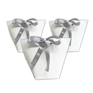 Beyaz kraft el işi kağıdı şeker hediye kutusu temizle noel aperatif düğün noel partisi Favor ambalaj DIY karton şeritli kutular - Product Image 1