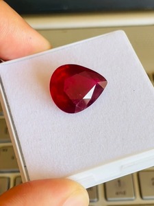 Doğal yakut ısıtmalı ve tedavi armut kesim taş AAA kalite ve AAA parlaklık herhangi bir takı yapımı için mükemmel kesim ucuz fiyata - Product Image 2
