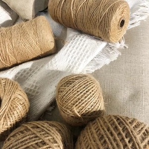 ジュートロープ100% 天然ジュート編組ツイストロープDIY装飾コード1-50mmリサイクル可能サイザルパッキングロープ