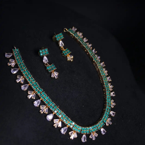 Benzersiz tarzı ile pirinç <span class=keywords><strong>Neckset</strong></span> ile Bling Jewel gümüş AD CZ ve inci gelinler için toplu ürünler düğün tedarikçisi