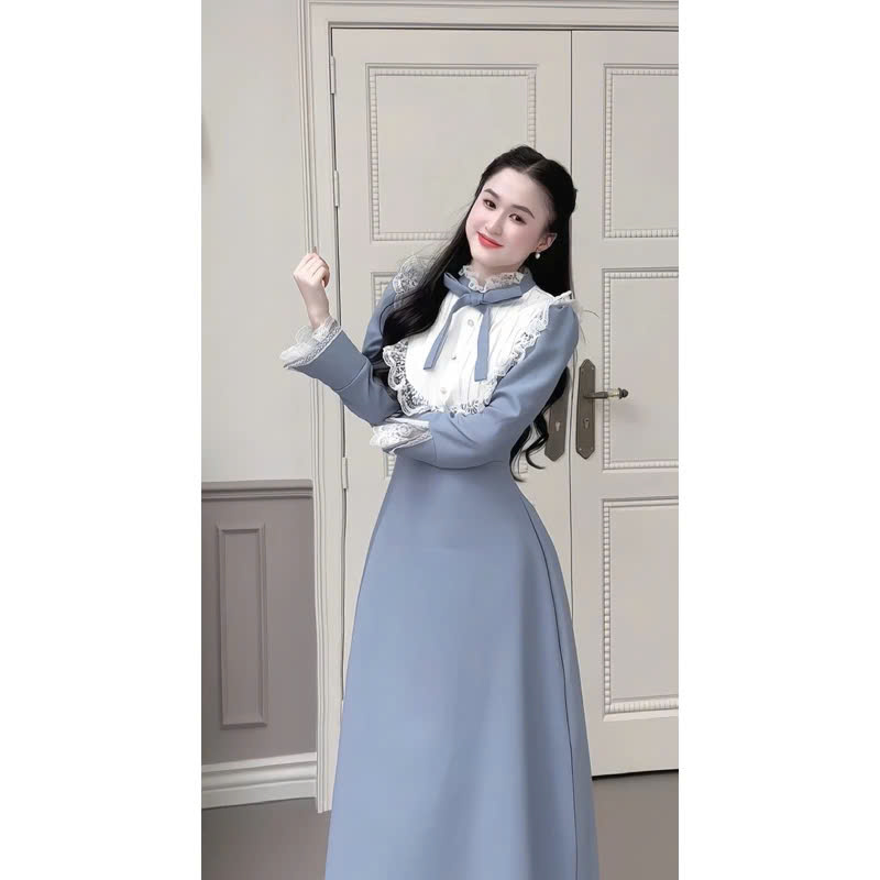 สีฟ้า