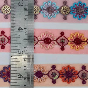 Handgemachte 9Mtr Luxus lässig ethnische Spitze 3D Blumen stickerei Romantisch Einfach Phantasie 19 Farb optionen Traditionelles Schmetterlings netz - Product Image 1