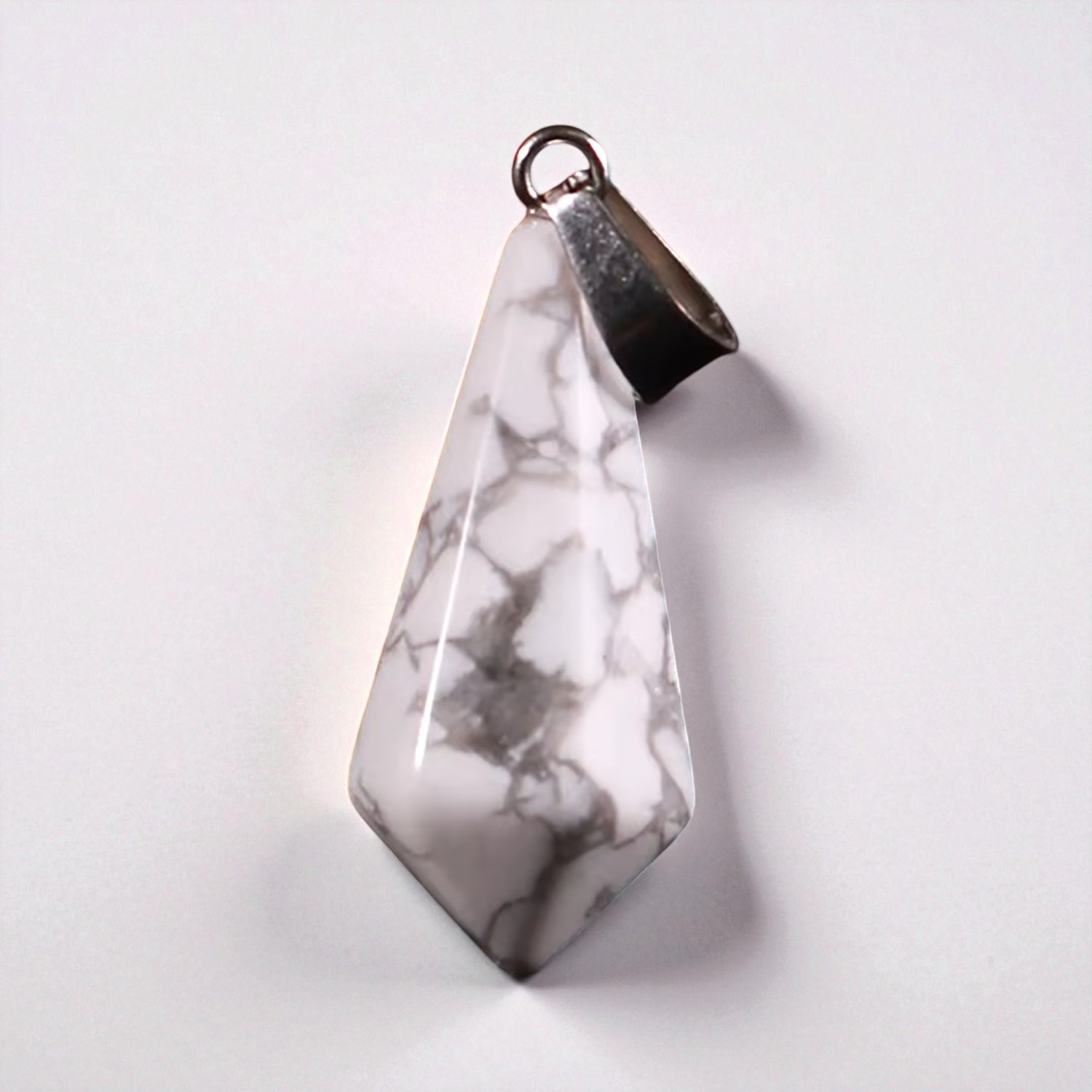 Howlite