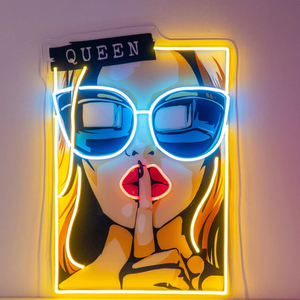 Personalizzato anime al neon segno di cartone animato ragazza in occhiali ha portato l'insegna al neon logo aziendale pop art pittura al neon per la tua decorazione murale