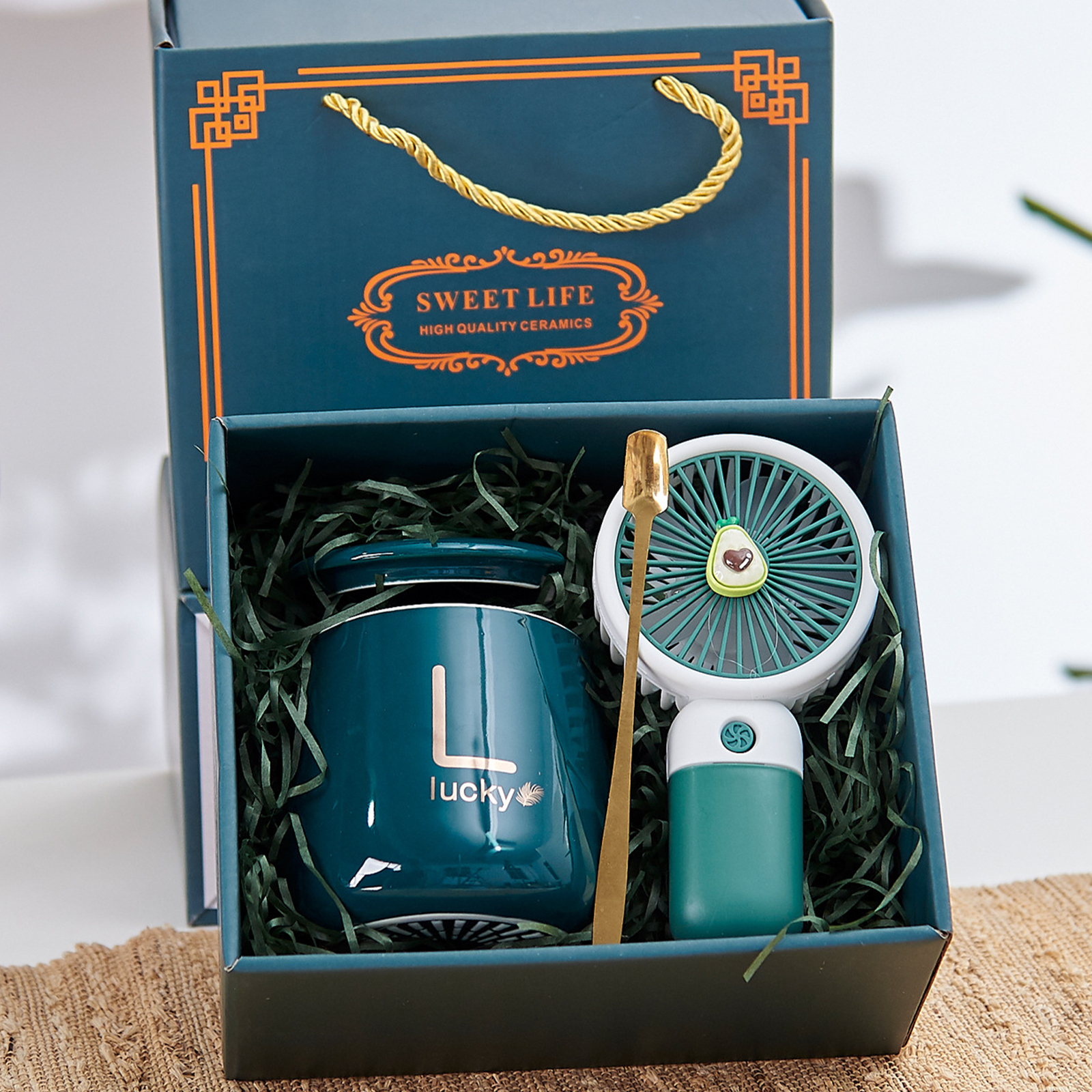 Cup + Fan Two-Piece Set