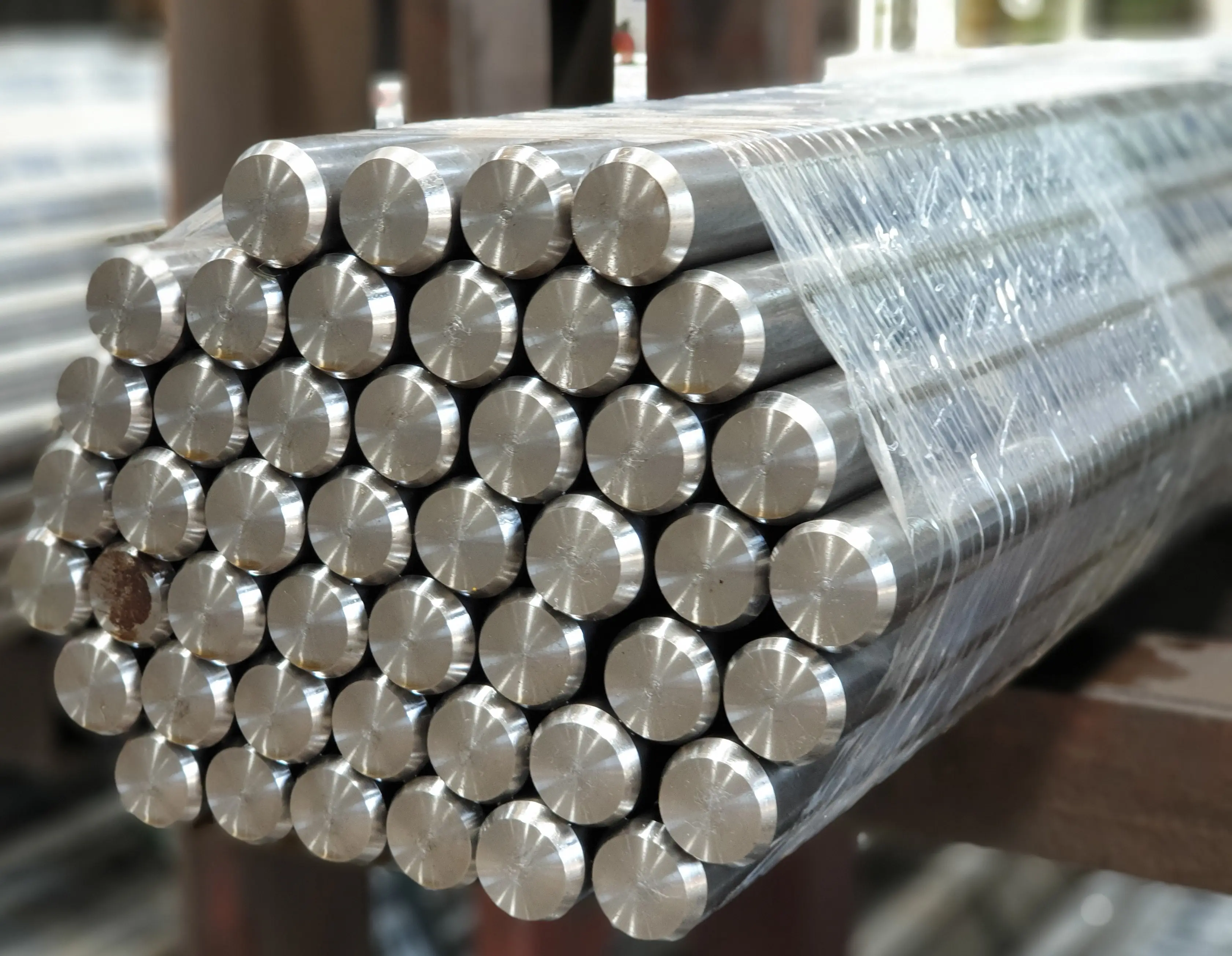 Acquista acciaio a basso tenore di carbonio con lunghezza e dimensioni personalizzate per usi industriali in acciaio dal produttore indiano a prezzi bassi