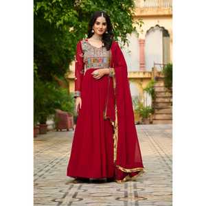 2025コレクションFaux Blooming Lehenga Choli Gown-Dupattaモダンパーティーウェアスパンコール & マルチスレッド刺繍作品 - Product Image 1