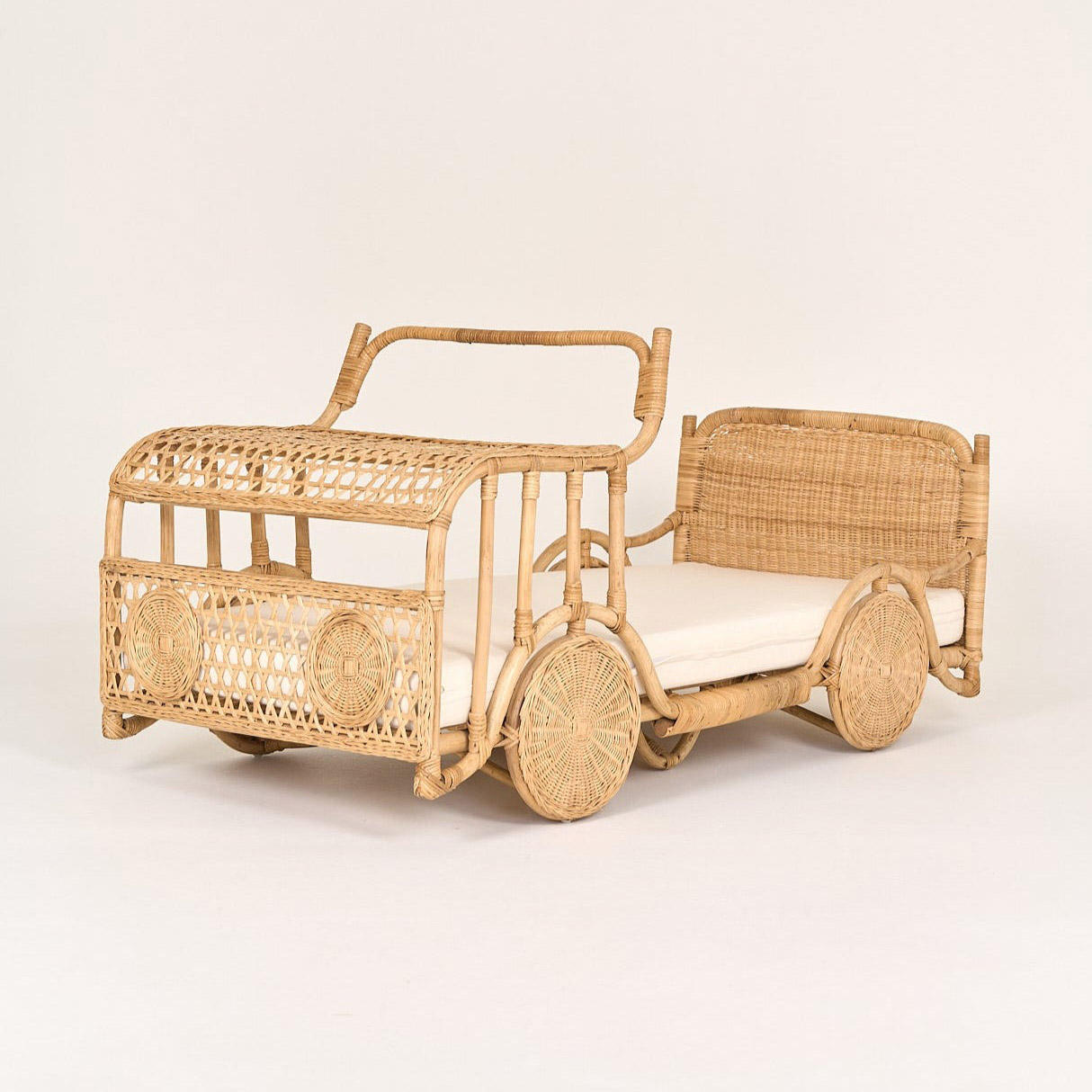 ธรรมชาติ