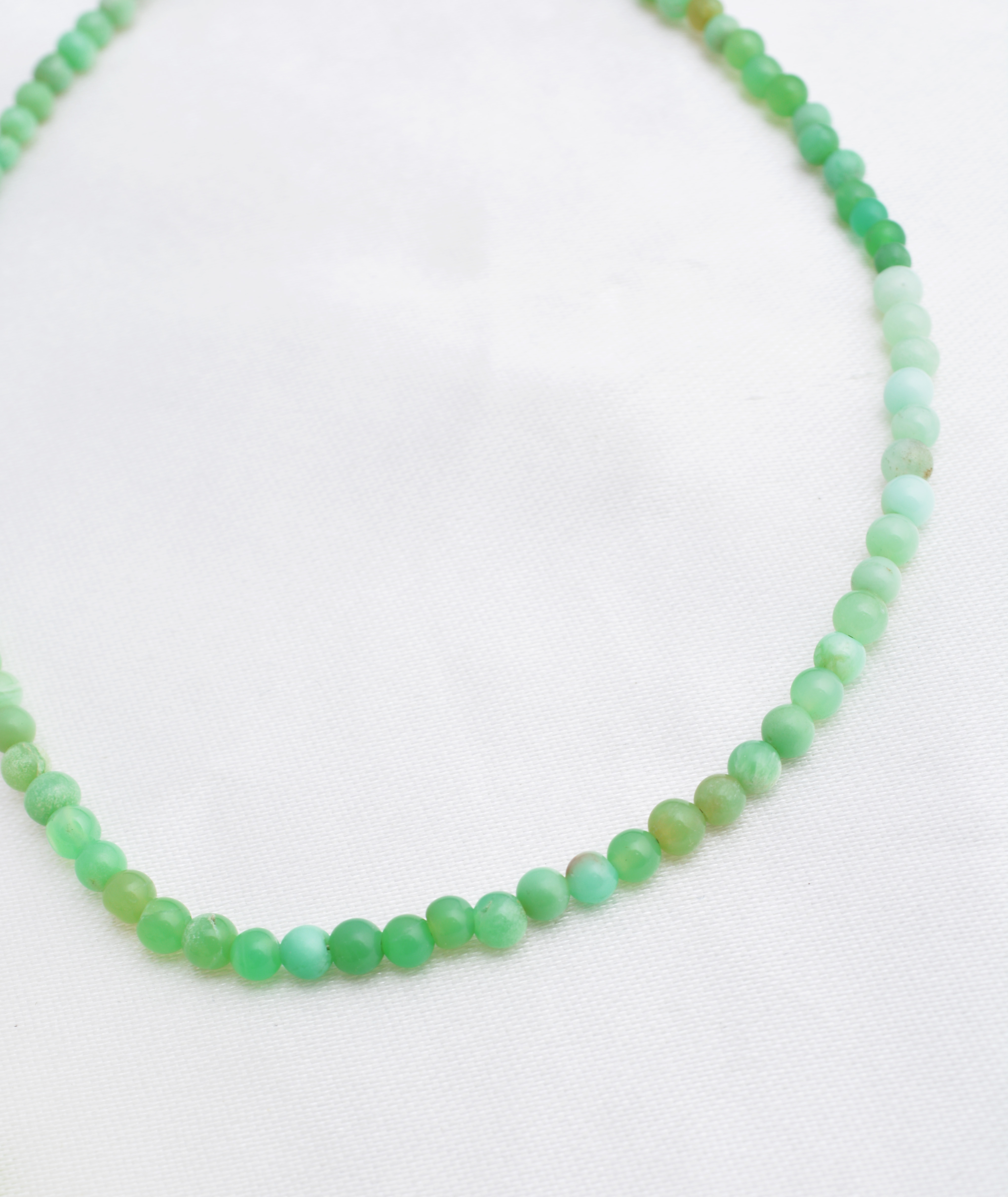 สีเขียว