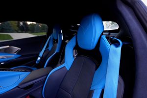 2023シボレーコルベットスティングレイクーペZ51パフォーマンスパッケージ3LTトリムフロントリフトシステム主にRWDレザーシート自動R20