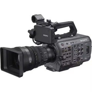 PXW-FX9 XDCAM 6k全画幅相机 + 28-135毫米镜头 - Product Image 1