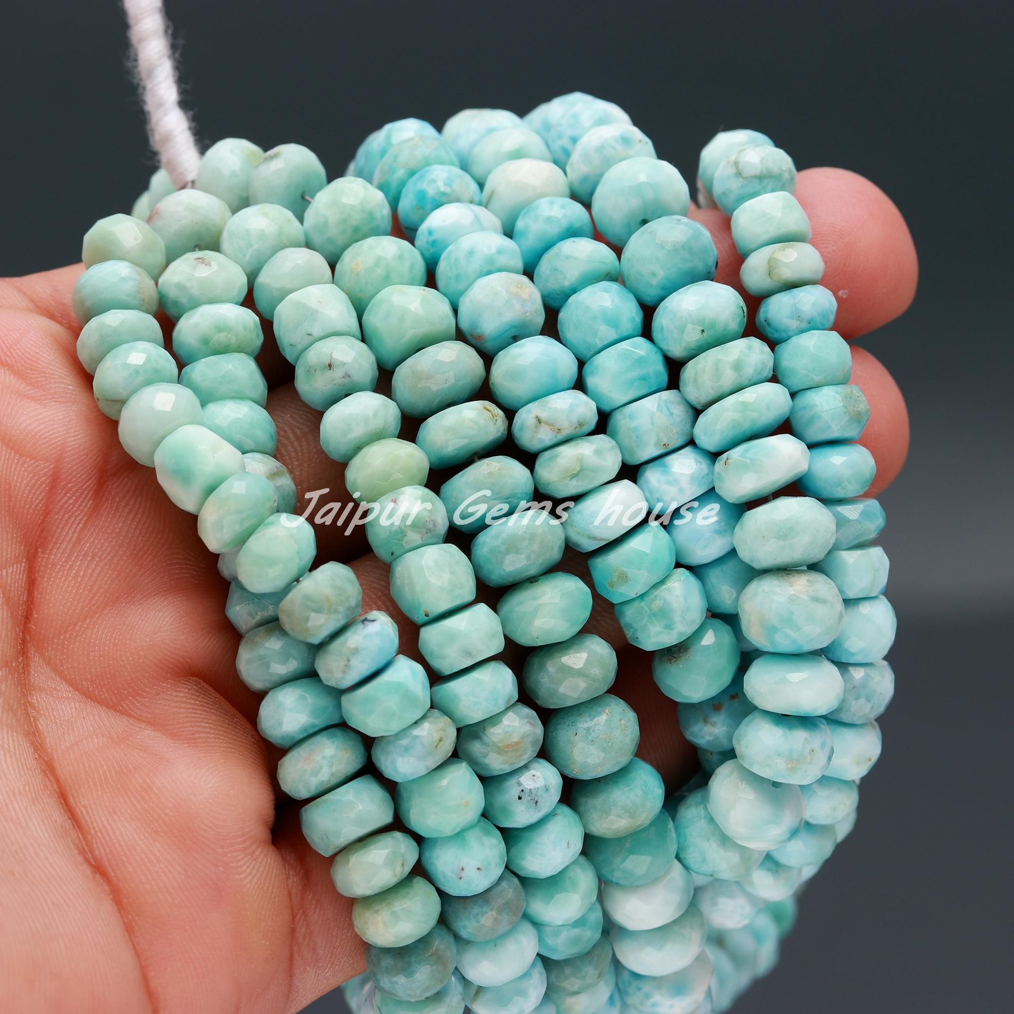 สีฟ้า