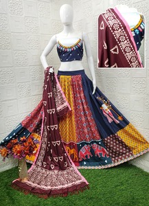 Bollywood Style Floral <strong>Lehnga</strong> With <strong>Designer</strong> Blouse for Women Handmade Zari Work Women Wedding Dress Bridal Set - Product Image 4