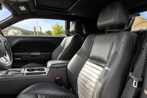 Hottest Selling 2012 D-odge <strong>Challenger</strong> R/T - Product Image 2