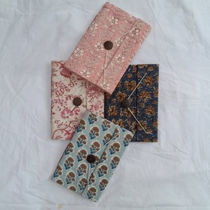 高品质印花织物封面笔记本，带松紧绳系扣和手工纸质日记学生、办公室和日记本 - Product Image 1