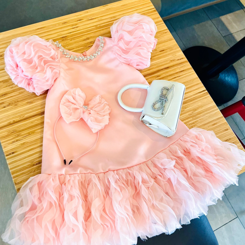 มิลค์กี้สีชมพูส้ม