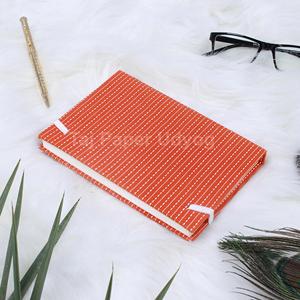Cuadernos impresos en bloque naranja tamaño A4, diario de papel de algodón blanco, cuadernos impresos en naranja reciclables personalizados de alta calidad - Product Image 3