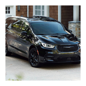 Used Chrysler <strong>Voyager</strong> with Seven-Passenger Seating Dual-Zone Climate Control Advanced Infotainment - Product Image 2