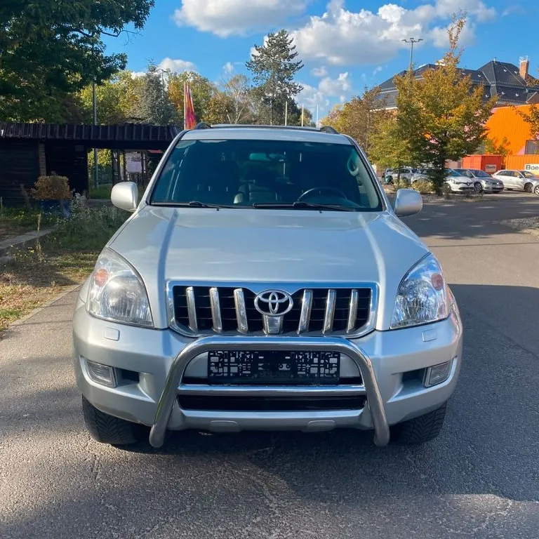 Toyota LAND CRUISER SUV 2016, opción completa usada LHD, barato, de segunda mano, bajo kilometraje, SUV usado en Europa