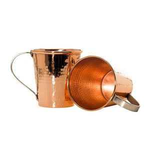 <strong>Buy</strong> traditional handmade pure copper mule mugs for serving chilled <strong>cocktails</strong> in vintage rustic farmhouse kitchen bar - Product Image 1